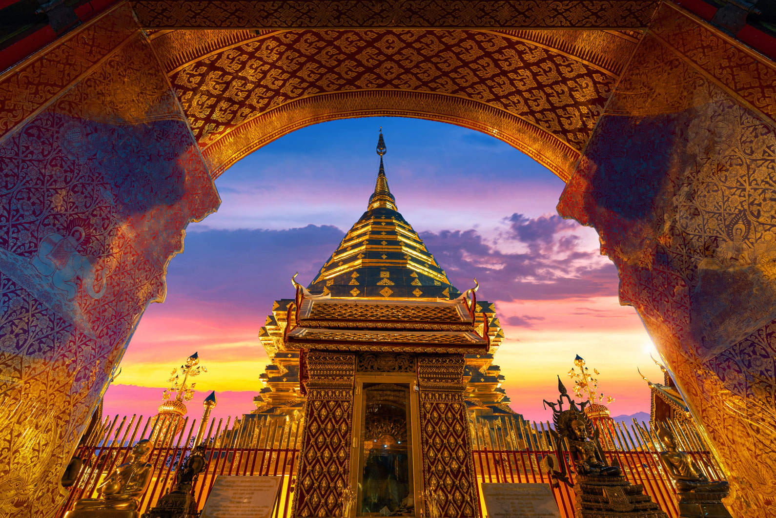 re-wat-phra-that-doi-suthep-chiang-mai-thailand wat phra that doi suthep chiang mai thailand